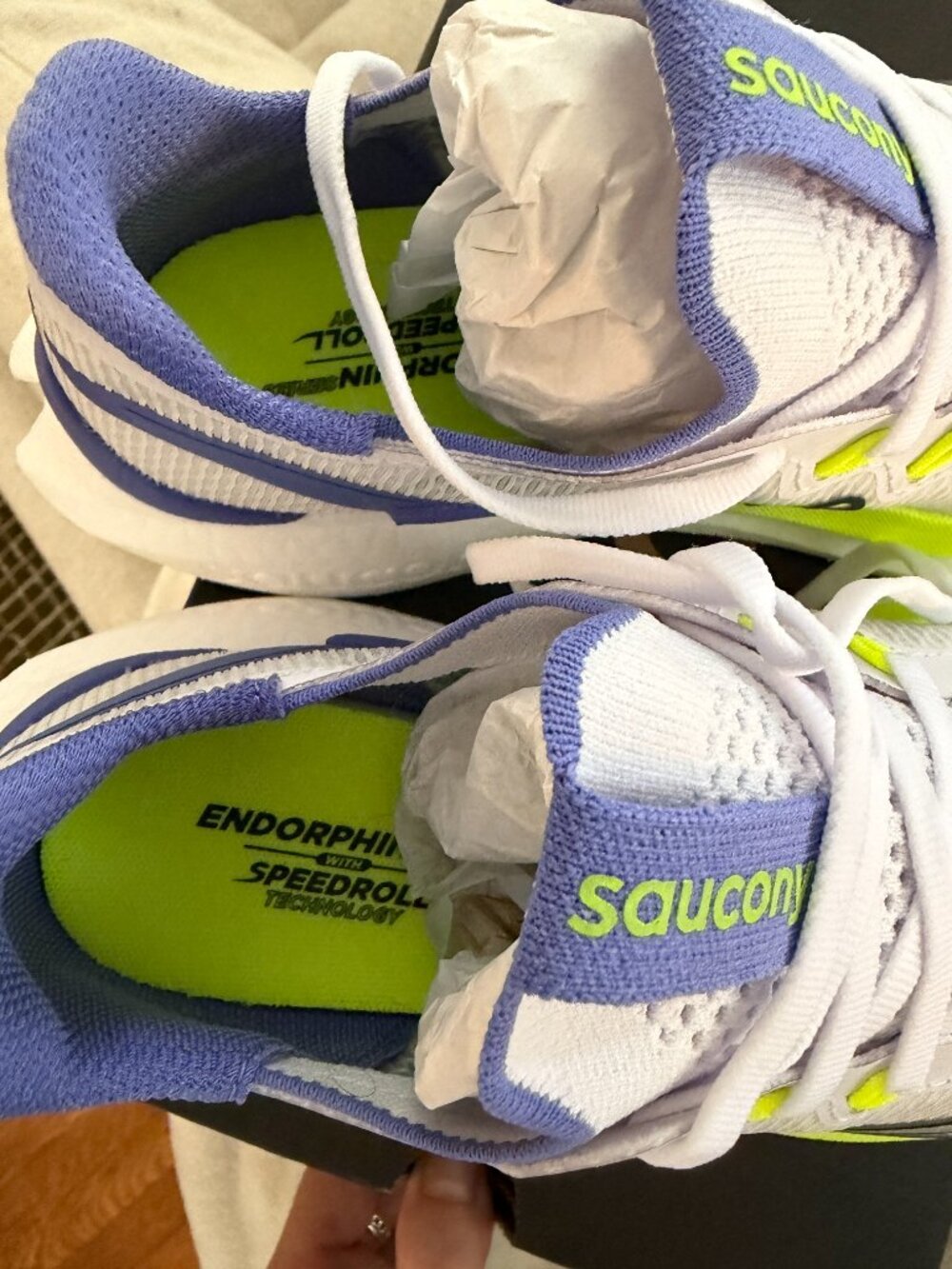 Saucony Endorphin Pro 5 Women's 8 White/Iolite Carbon Plate Racing Shoe NWT - Picture 3 of 8